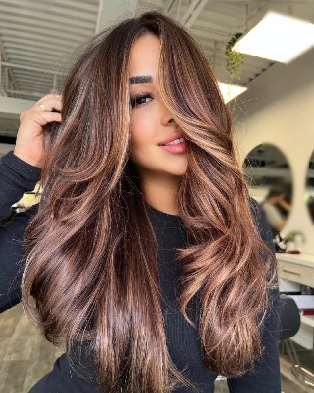  Auburn Brunette