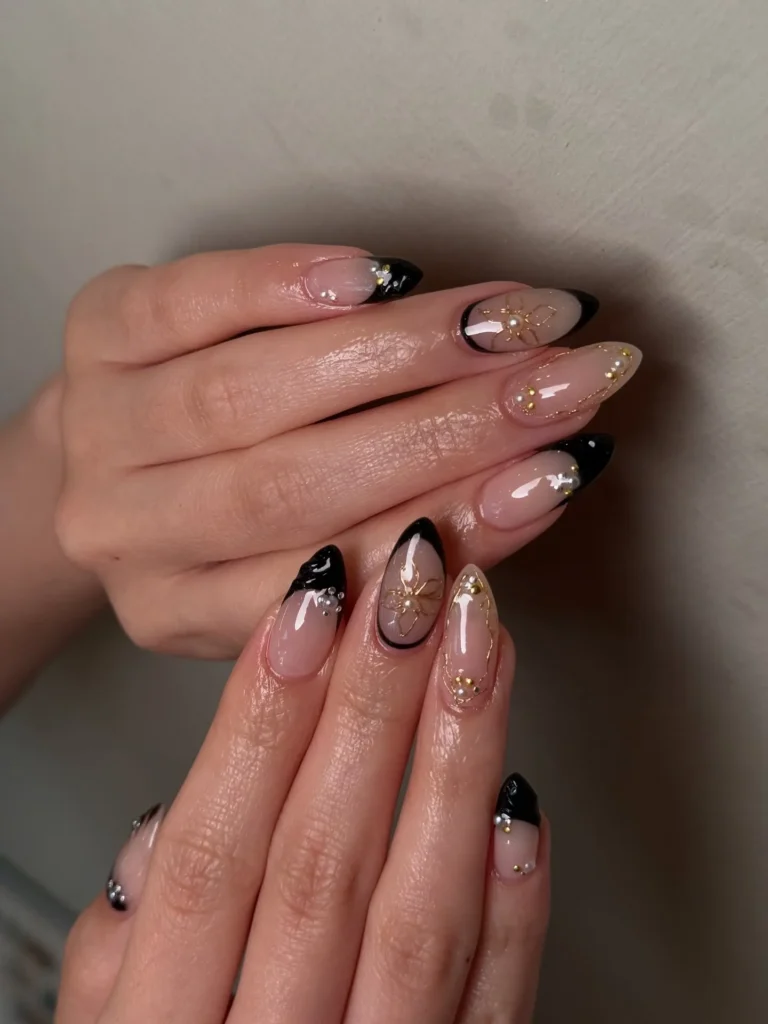 Black and Gold French