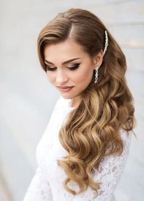 Side Pinned Glam