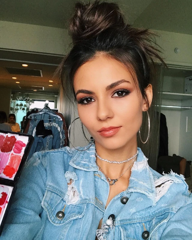 Messy Top Knot
