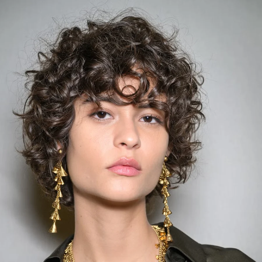 Wavy Crop with Fringe